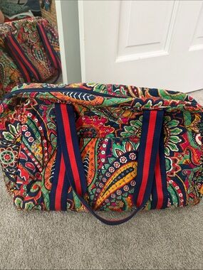 Vera Bradley Multicolor Paisley Quilted Travel Bag
